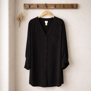Chicos Light Weight Long Blouse